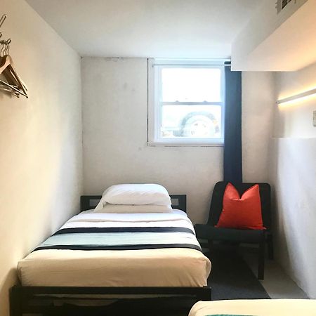 Modern Guesthouse Ironbound Newark With Kitchen-Fasttraintonyc-Onestoptoairport エクステリア 写真